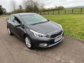 Used Kia Ceed 2014 for sale - 78197164: Photo