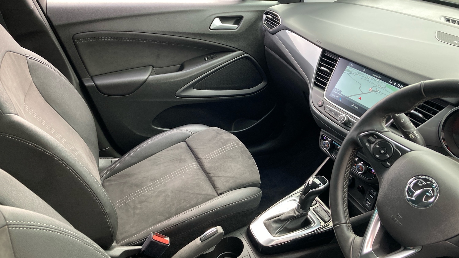 Used Vauxhall Crossland 2022 for sale - 76959805: Photo 14