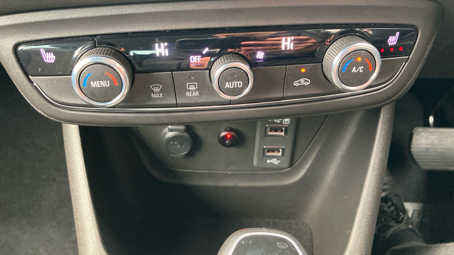 Used Vauxhall Crossland 2022 for sale - 76959805: Photo 30