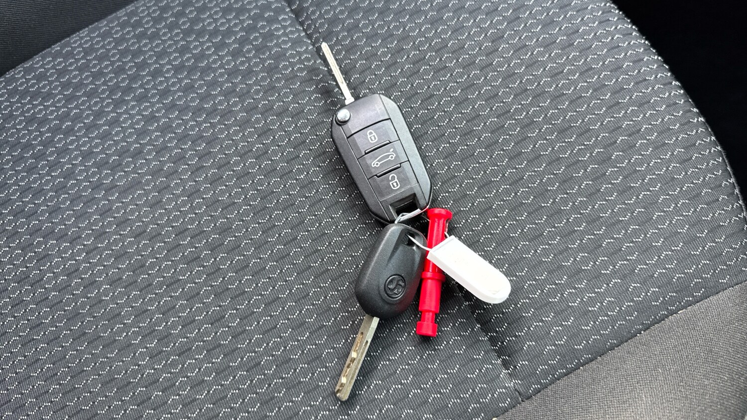 Used Vauxhall Crossland 2021 for sale - 76693253: Photo 20