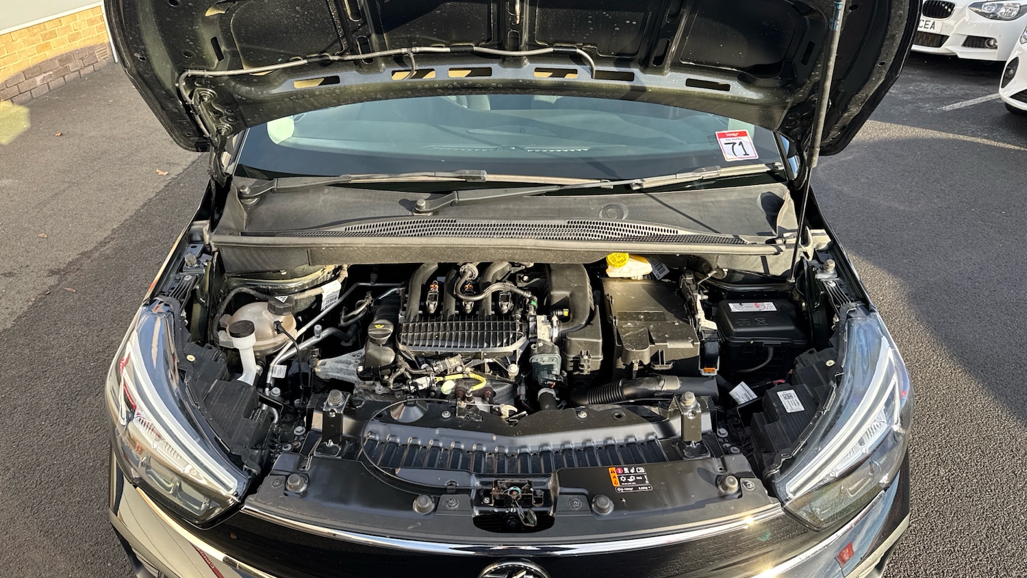 Used Vauxhall Crossland 2021 for sale - 76693253: Photo 8