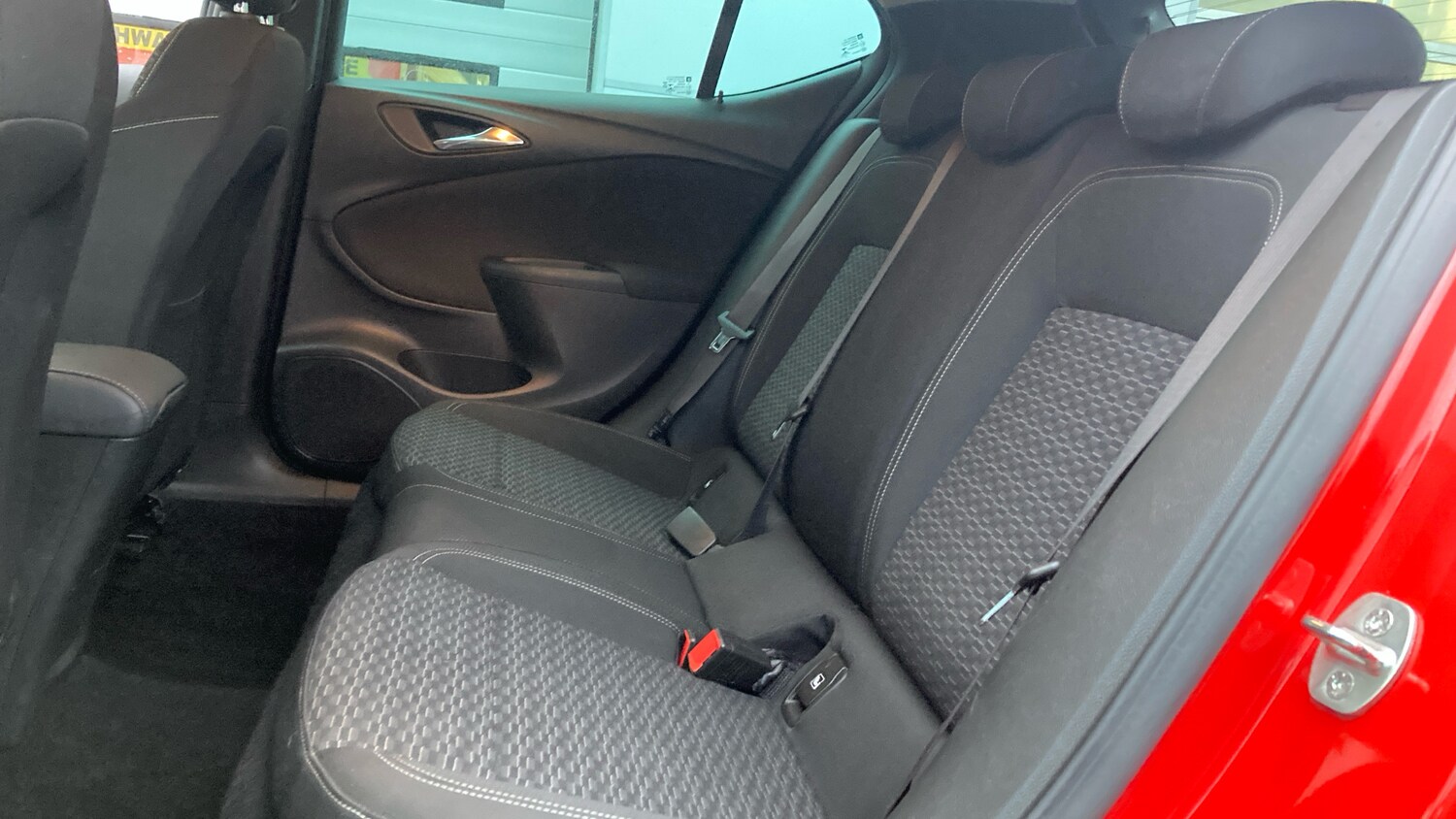 Used Vauxhall Astra 2018 for sale - 76777225: Photo 16