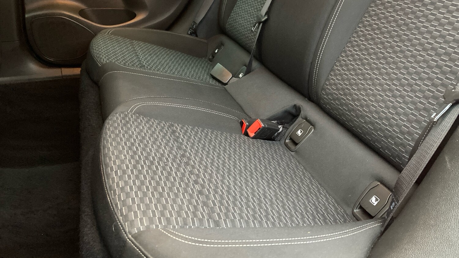 Used Vauxhall Astra 2018 for sale - 76777225: Photo 17