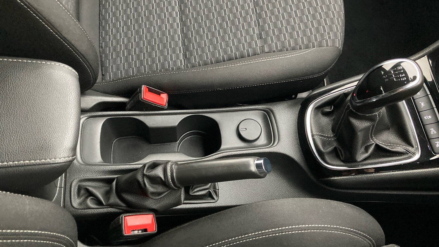 Used Vauxhall Astra 2018 for sale - 76777225: Photo 37