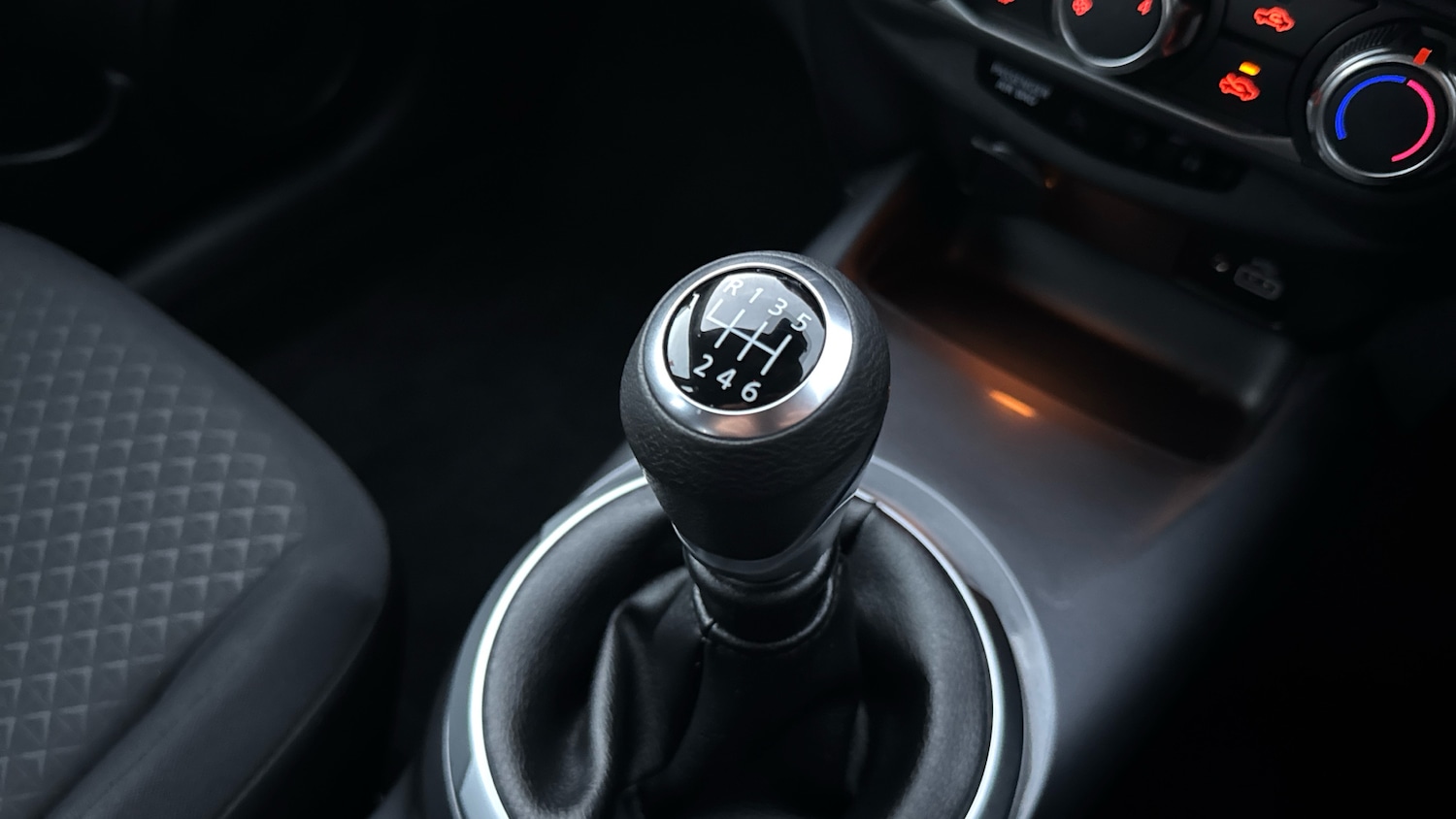 Used Nissan Juke 2021 for sale - 76554157: Photo 13