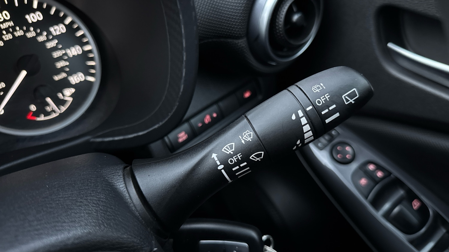 Used Nissan Juke 2021 for sale - 76554157: Photo 34