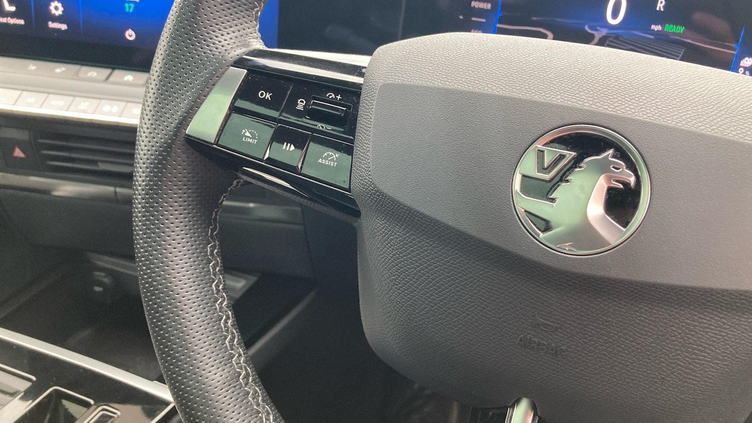 Used Vauxhall Astra 2023 for sale - 77932528: Photo 41