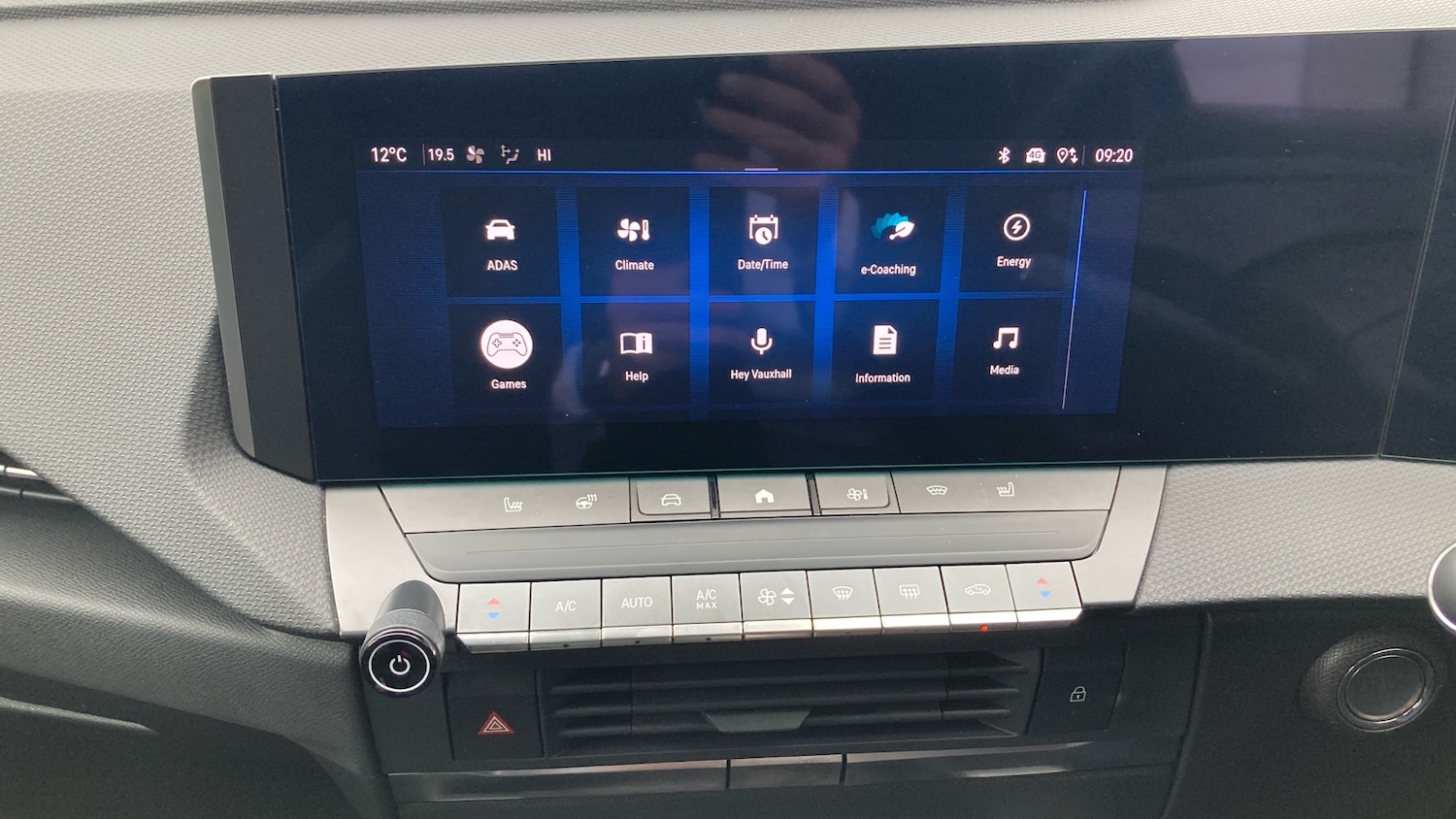 Used Vauxhall Astra 2023 for sale - 77932528: Photo 43