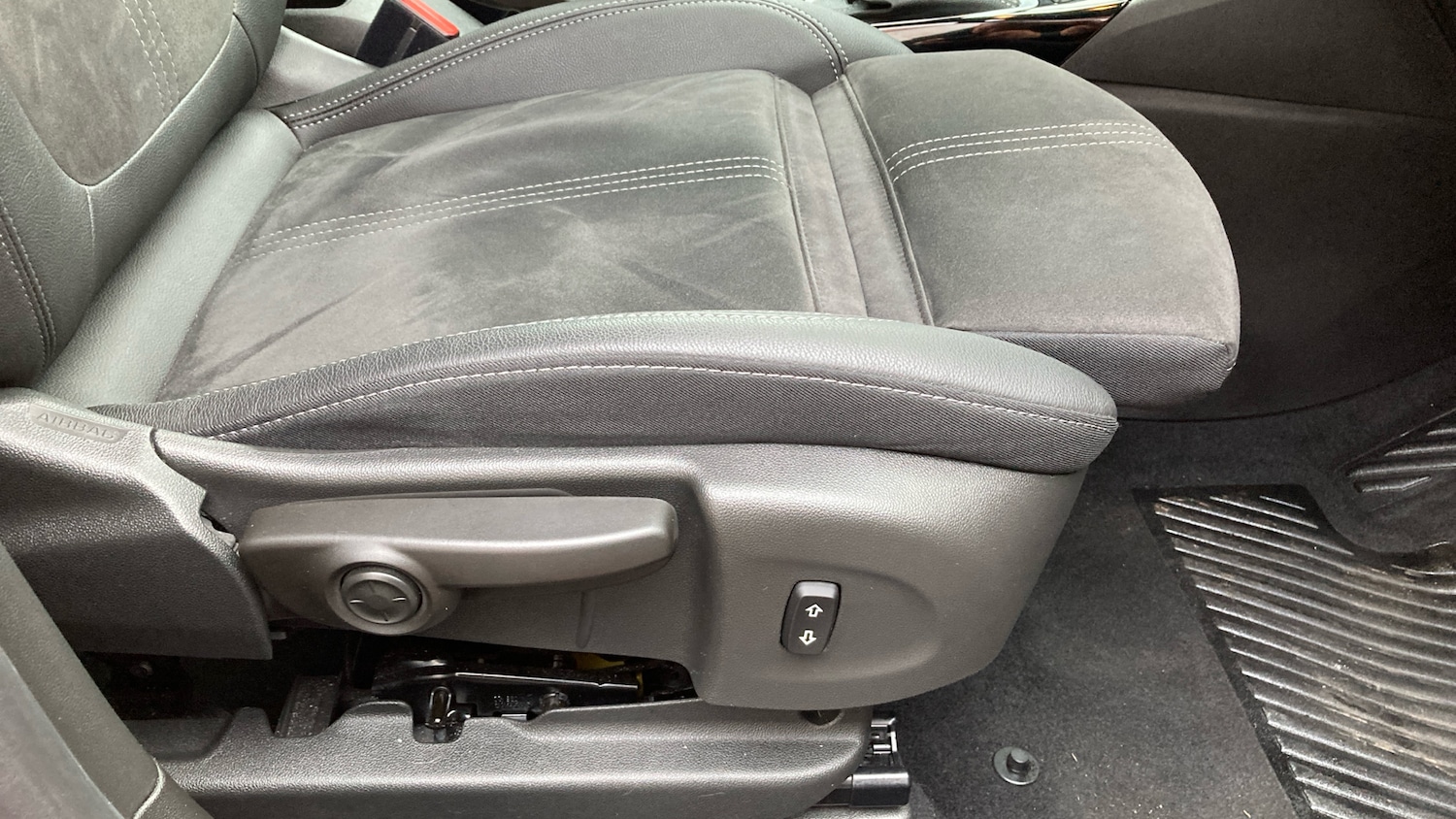 Used Vauxhall Crossland 2022 for sale - 77406859: Photo 26