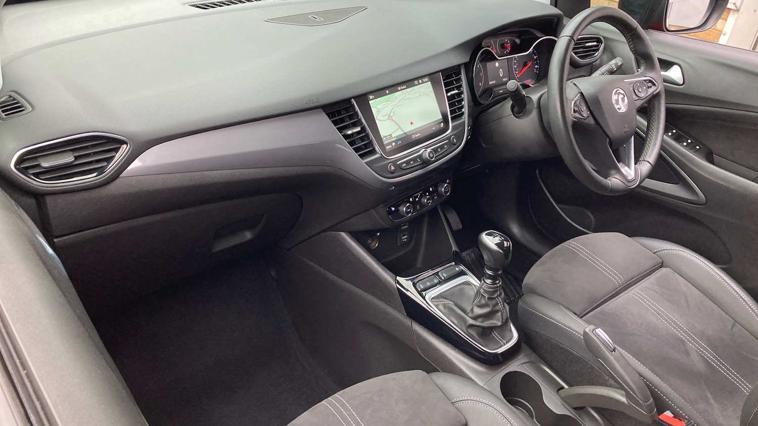 Used Vauxhall Crossland 2022 for sale - 77406859: Photo 9