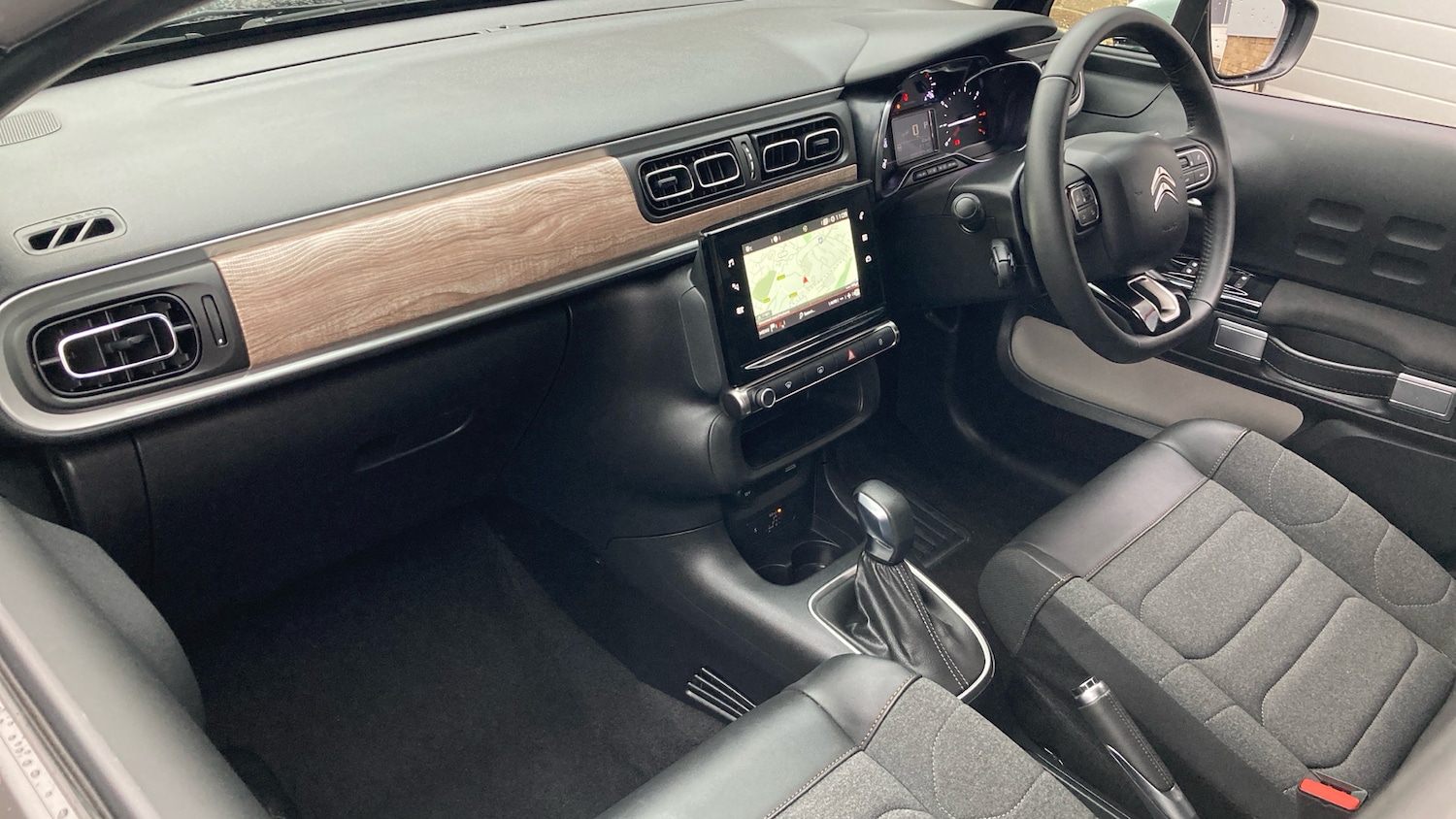 Used Citroen C3 2024 for sale - 76971850: Photo 9