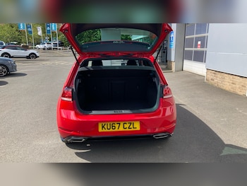 Used Volkswagen Golf 2017 for sale - 78524139: Photo