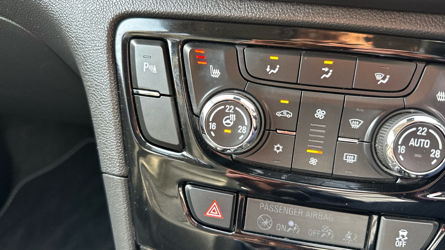 Used Vauxhall Mokka X 2018 for sale - 78198725: Photo 35