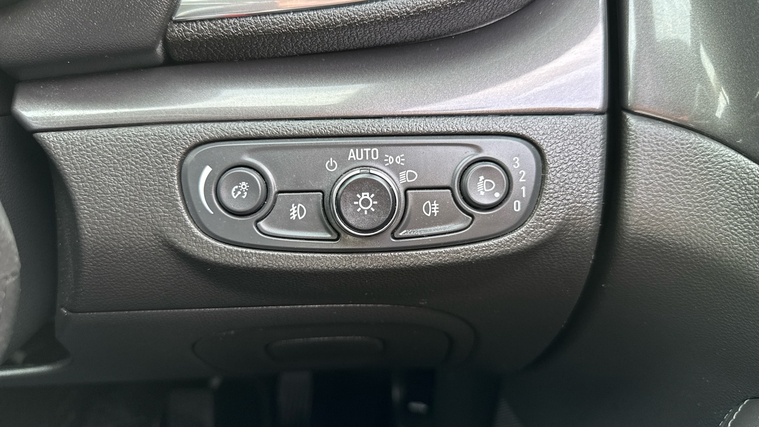 Used Vauxhall Mokka X 2018 for sale - 78198725: Photo 40