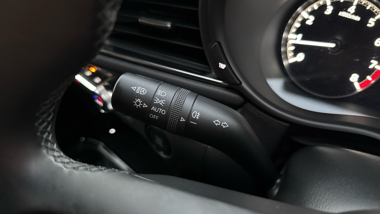 Used Mazda CX-30 2023 for sale - 76605470: Photo 32