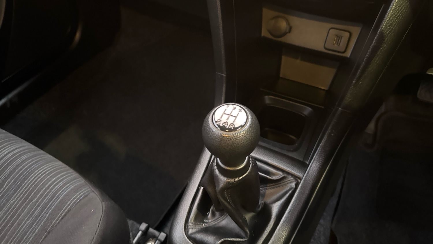 Used Suzuki Swift 2016 for sale - 77220251: Photo 13