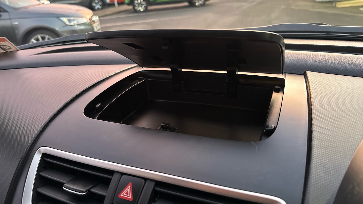 Used Suzuki Swift 2016 for sale - 77220251: Photo 33