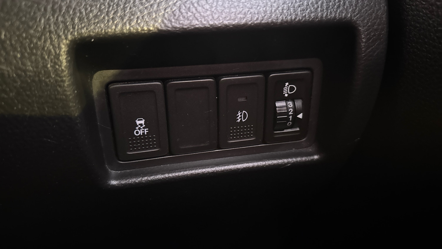 Used Suzuki Swift 2016 for sale - 77220251: Photo 37