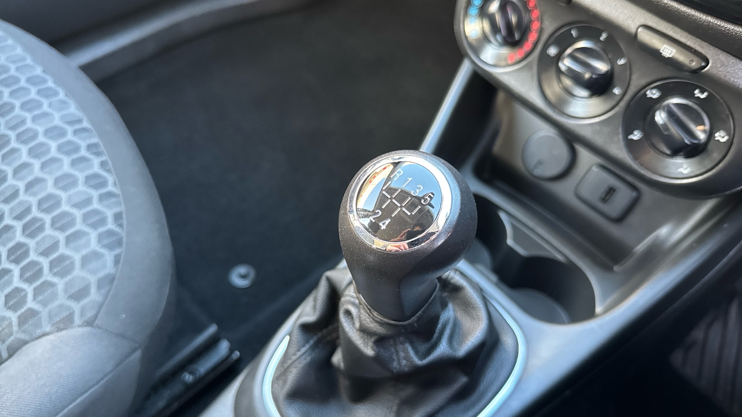 Used Vauxhall Corsa 2019 for sale - 76467927: Photo 13