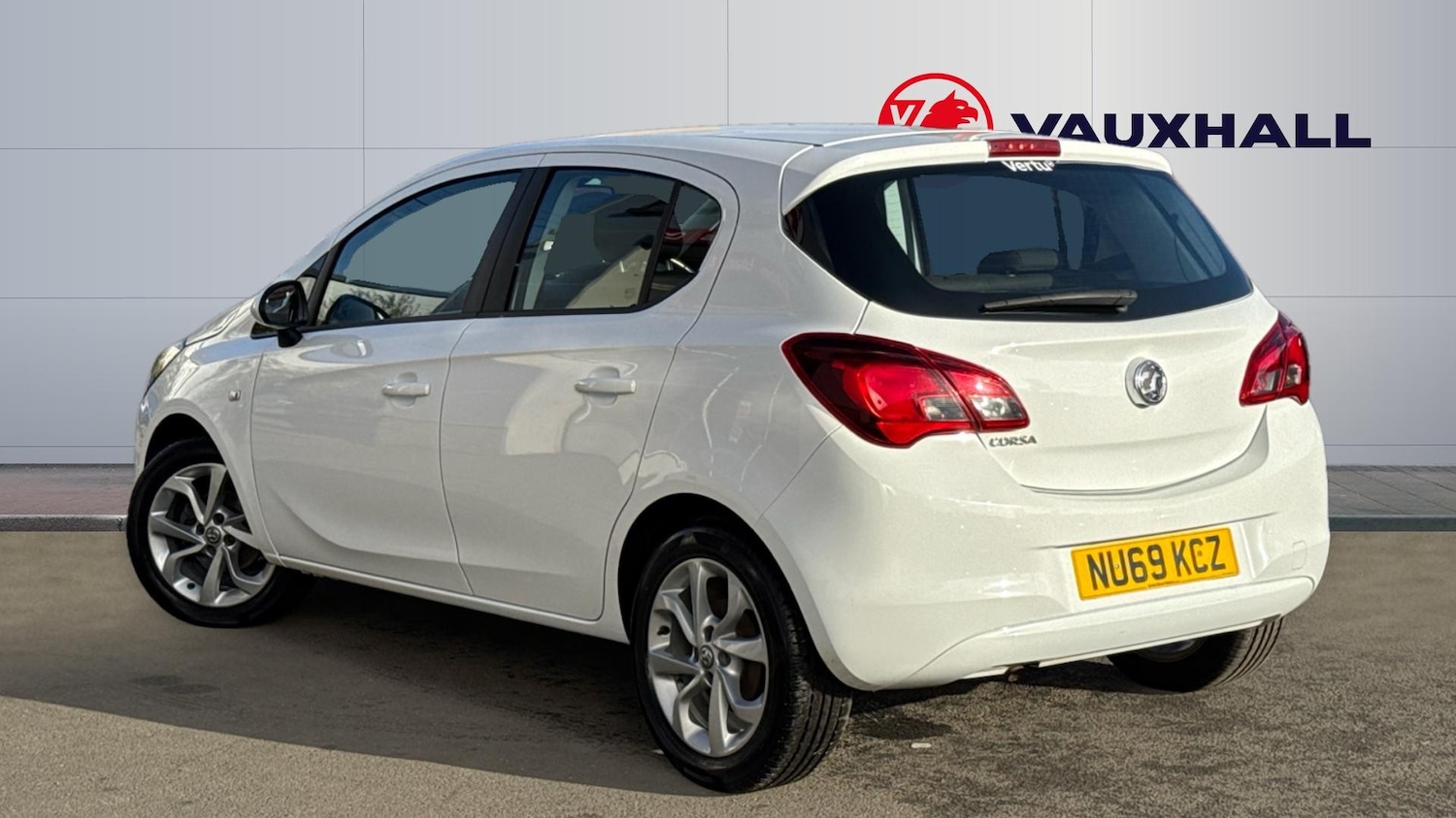 Used Vauxhall Corsa 2019 for sale - 76467927: Photo 2
