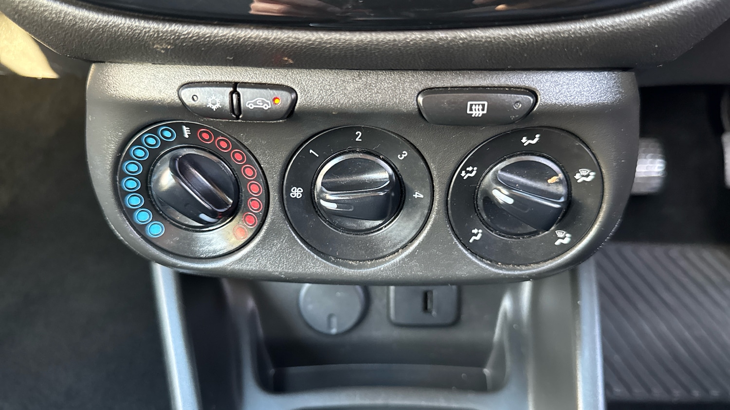 Used Vauxhall Corsa 2019 for sale - 76467927: Photo 23