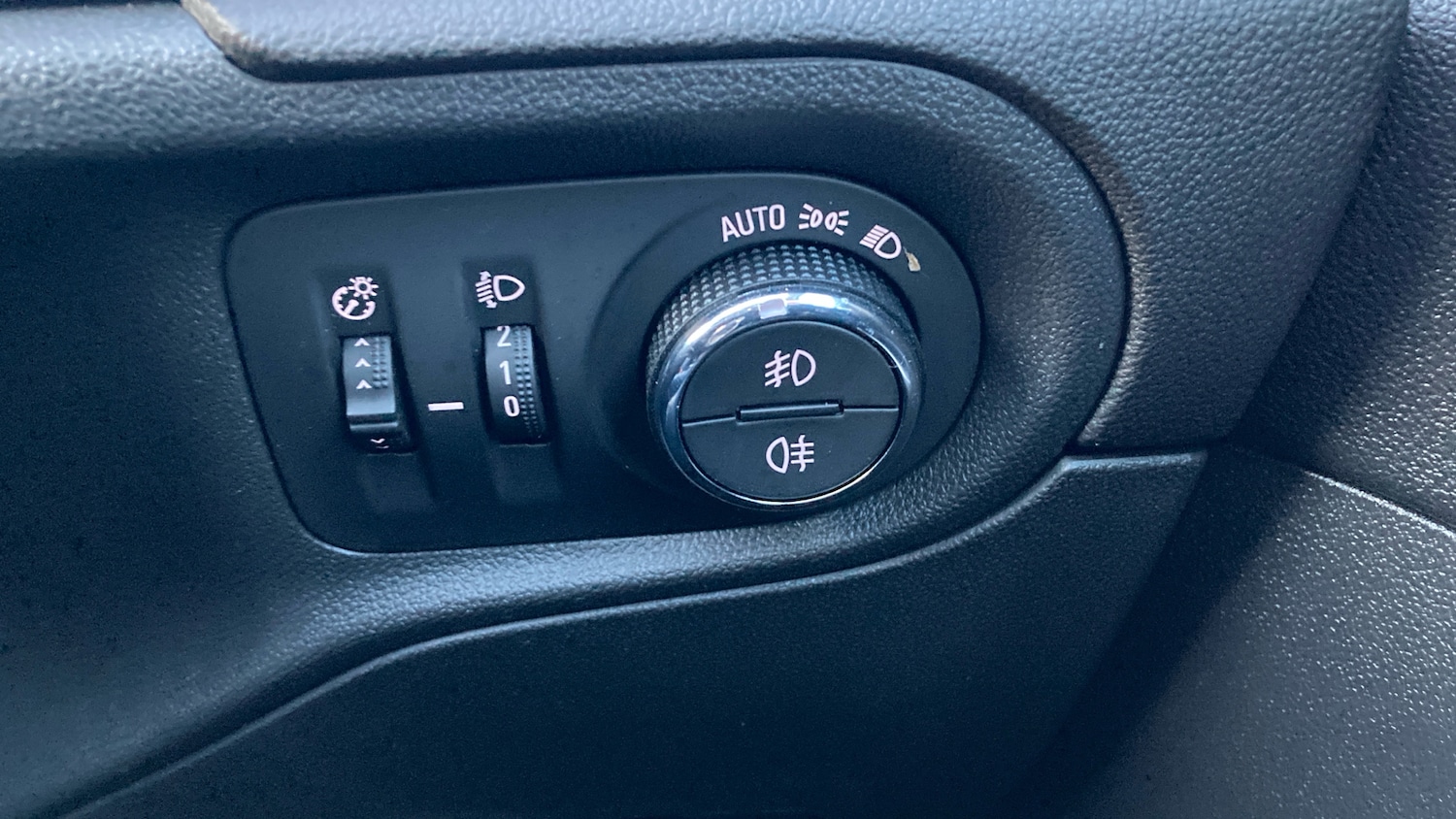 Used Vauxhall Grandland 2023 for sale - 77135667: Photo 43