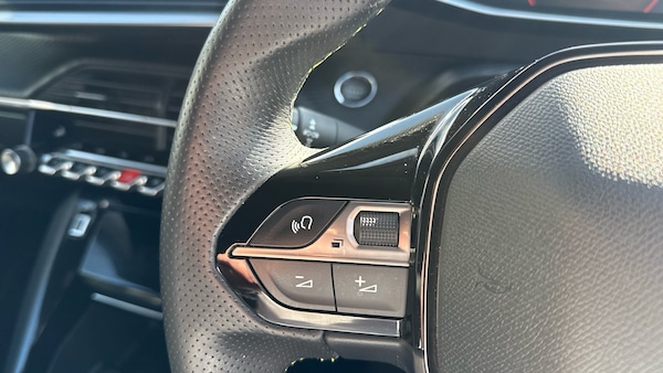 Used Peugeot 2008 2022 for sale - 75616452: Photo 30
