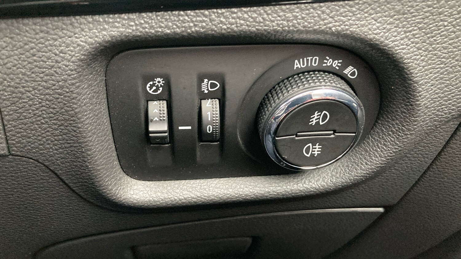 Used Vauxhall Astra 2016 for sale - 77519750: Photo 26