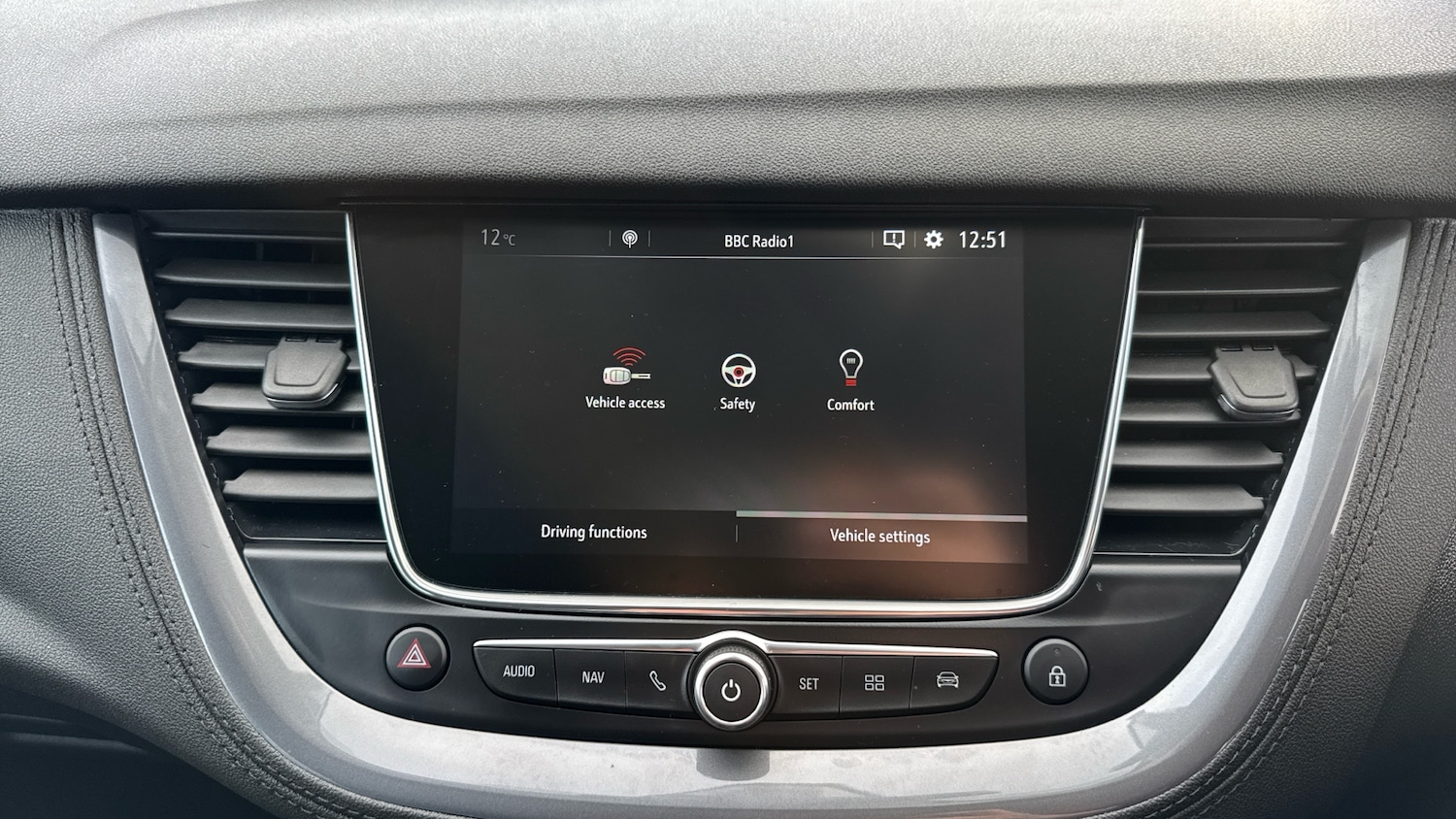 Used Vauxhall Grandland X 2020 for sale - 76921201: Photo 30