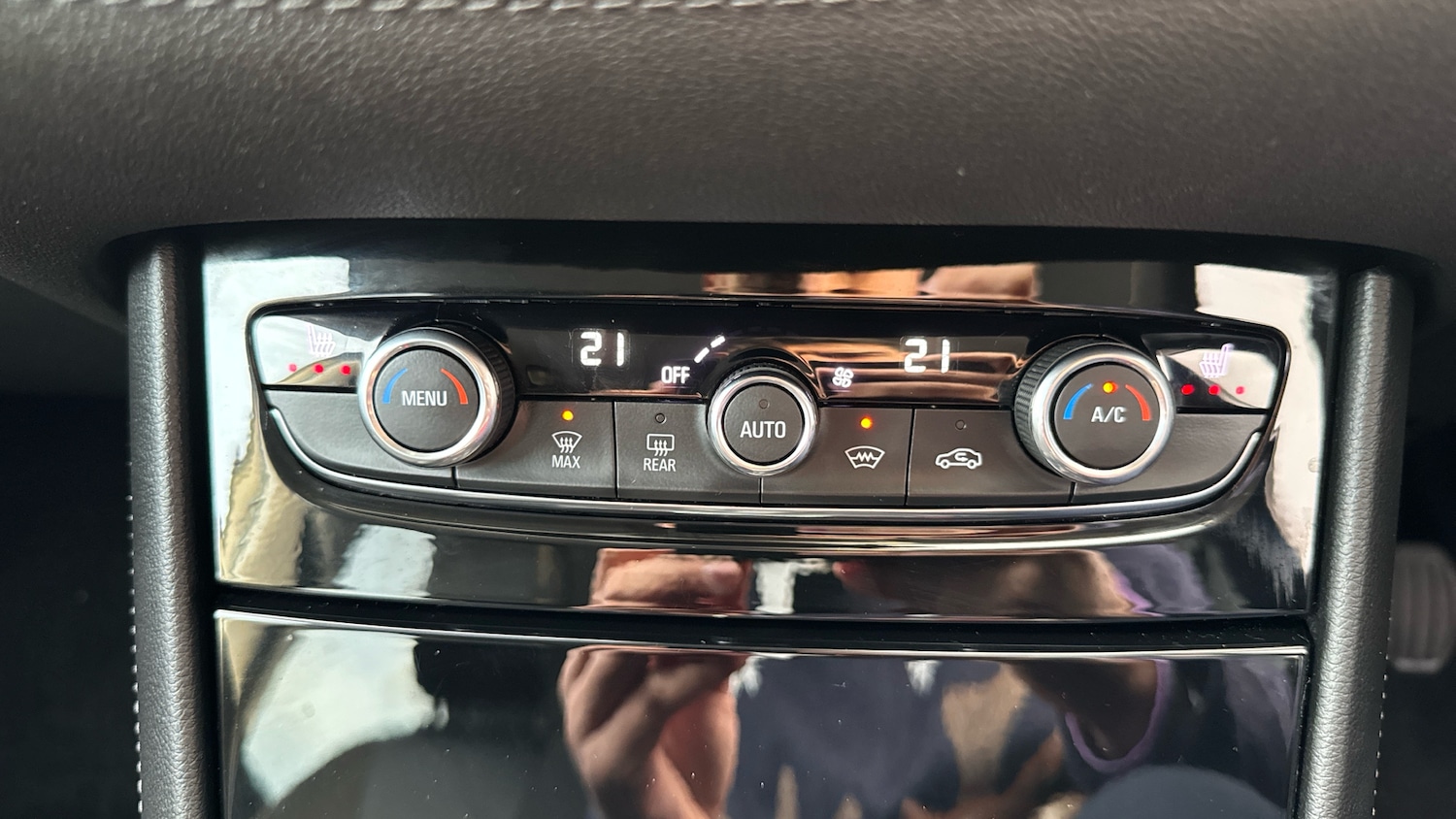 Used Vauxhall Grandland X 2020 for sale - 76921201: Photo 31