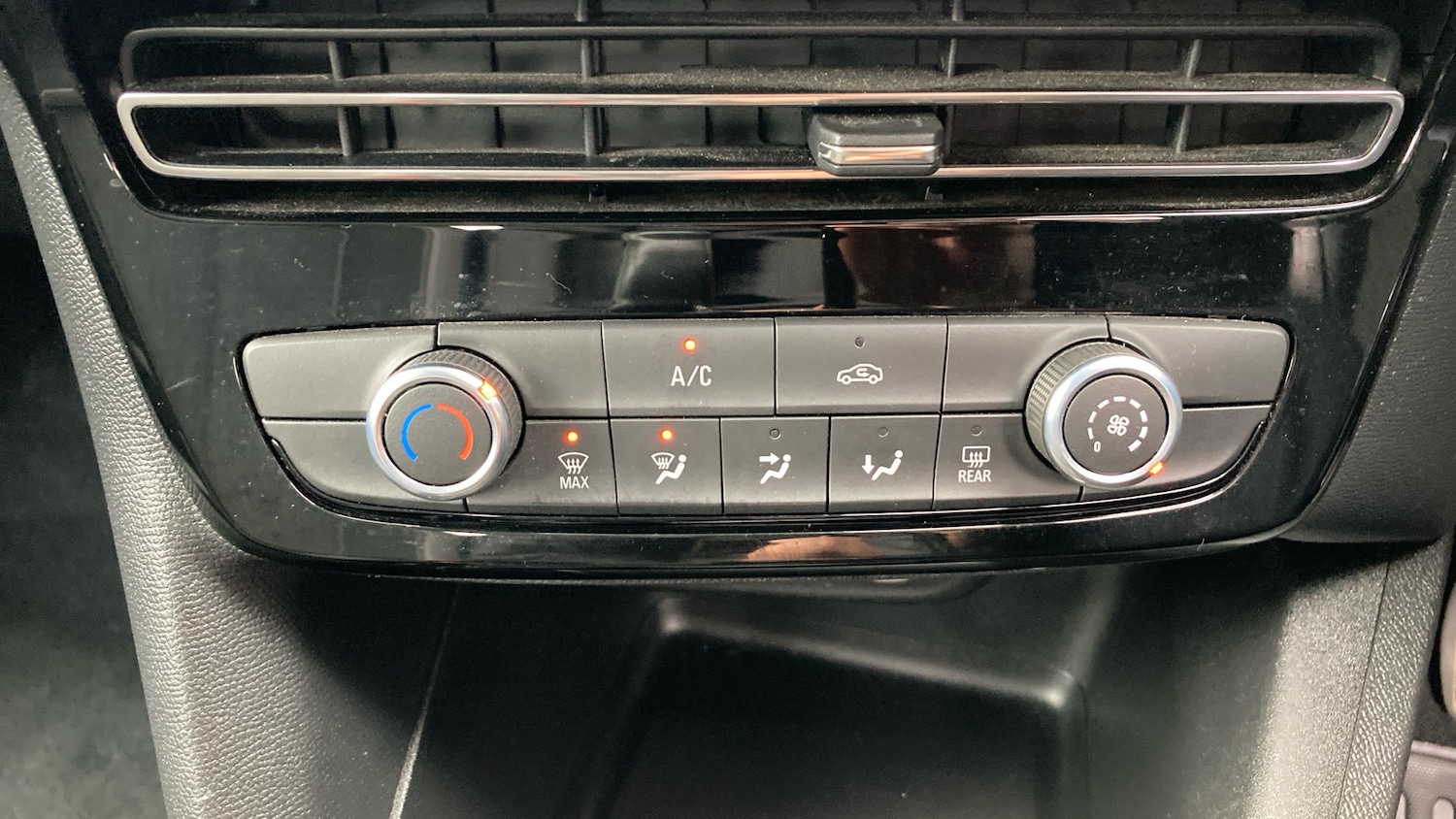 Used Vauxhall Mokka 2023 for sale - 76332045: Photo 27