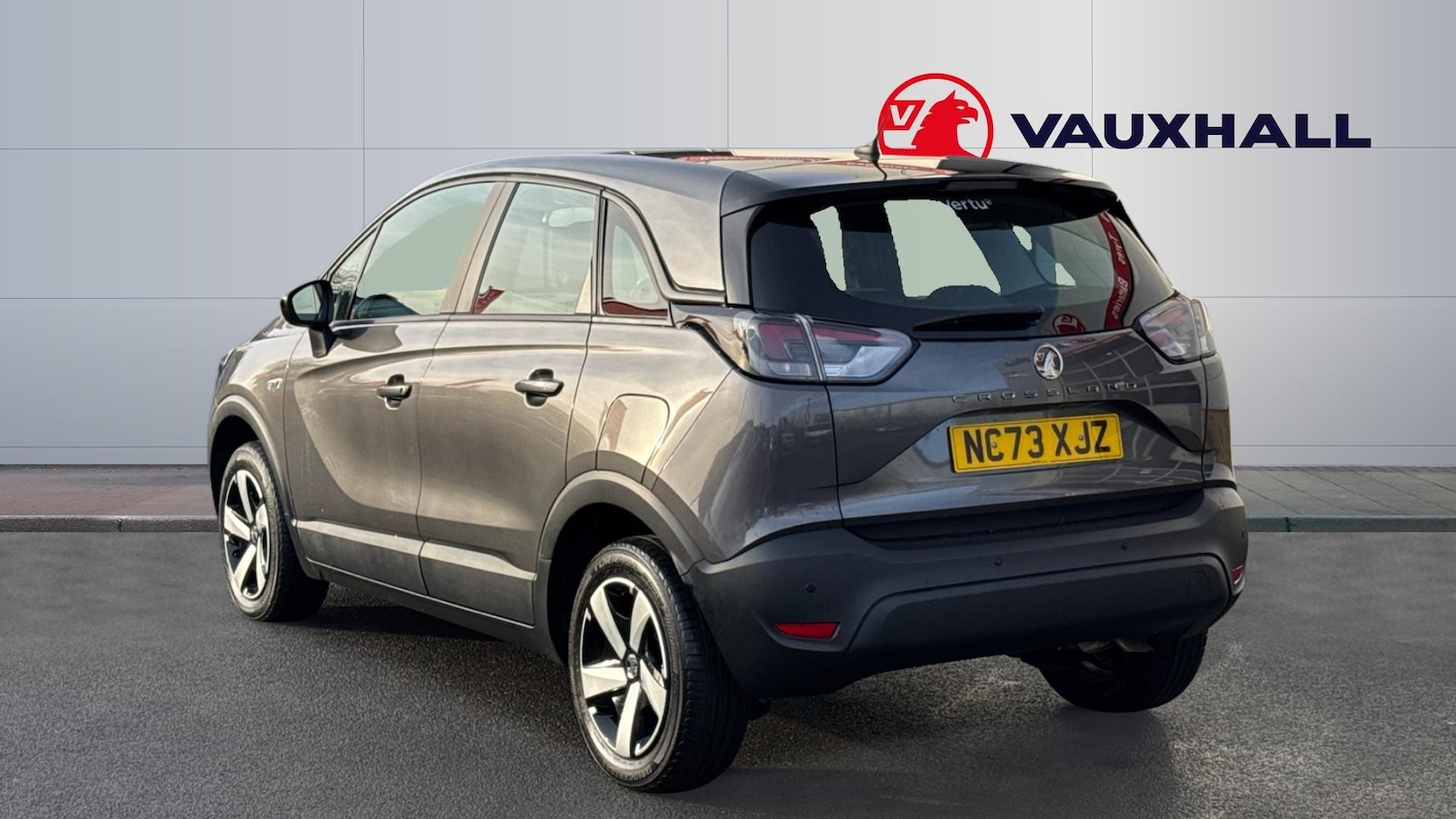 Used Vauxhall Crossland 2023 for sale - 77113286: Photo 2