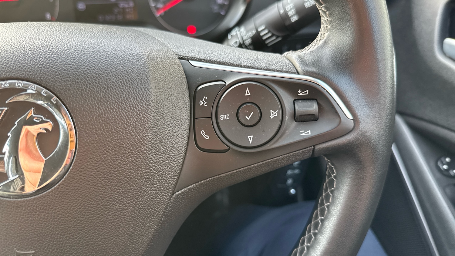 Used Vauxhall Crossland 2023 for sale - 77113286: Photo 33