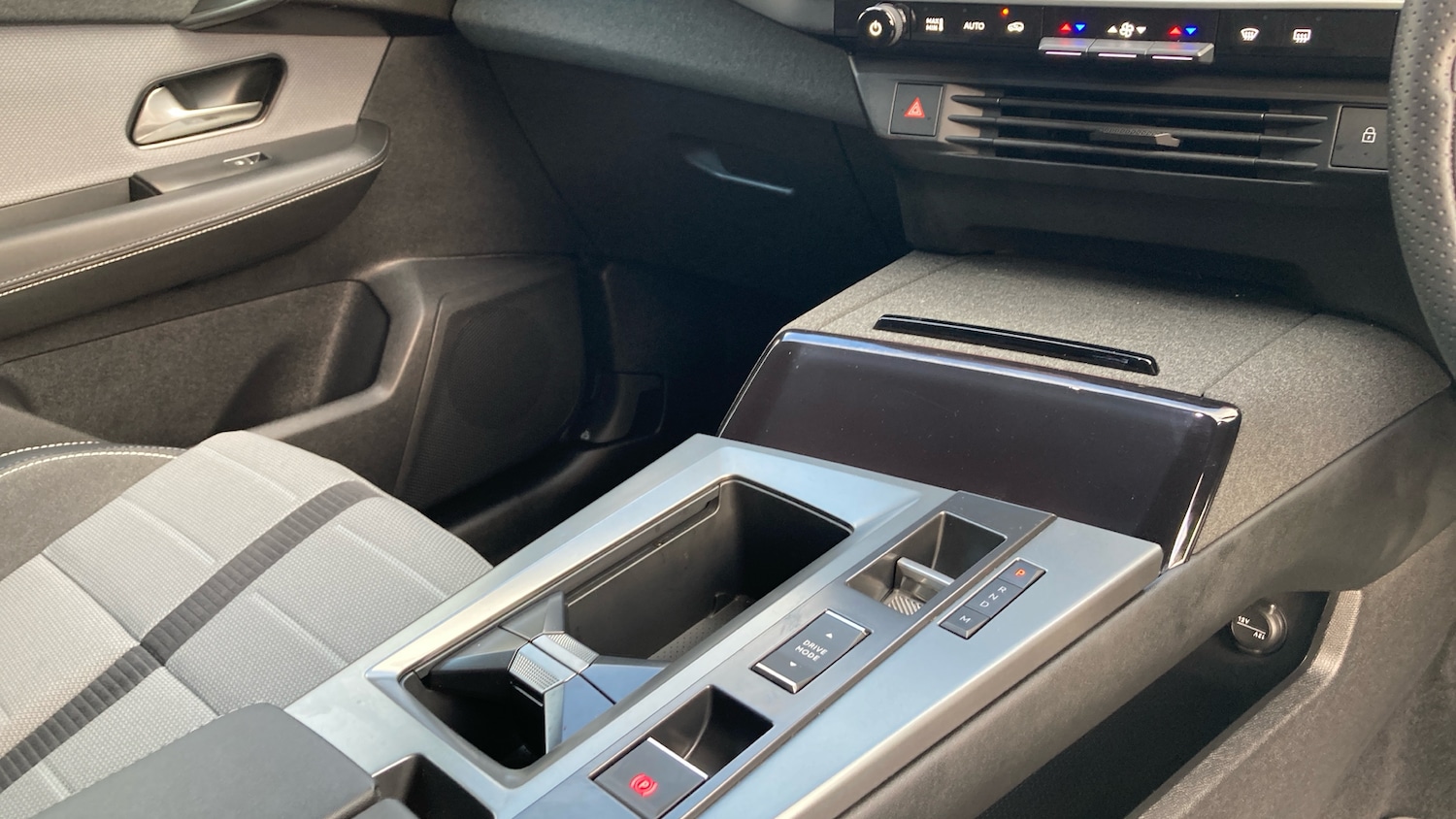 Used Vauxhall Grandland 2025 for sale - 76519262: Photo 13