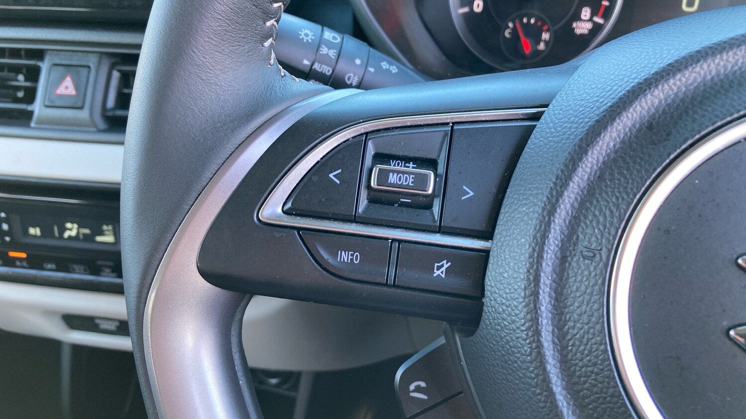 Used Suzuki Swift 2025 for sale - 77903814: Photo 32