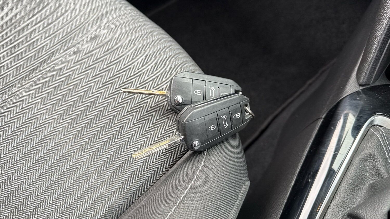 Used Vauxhall Corsa 2022 for sale - 76222190: Photo 20