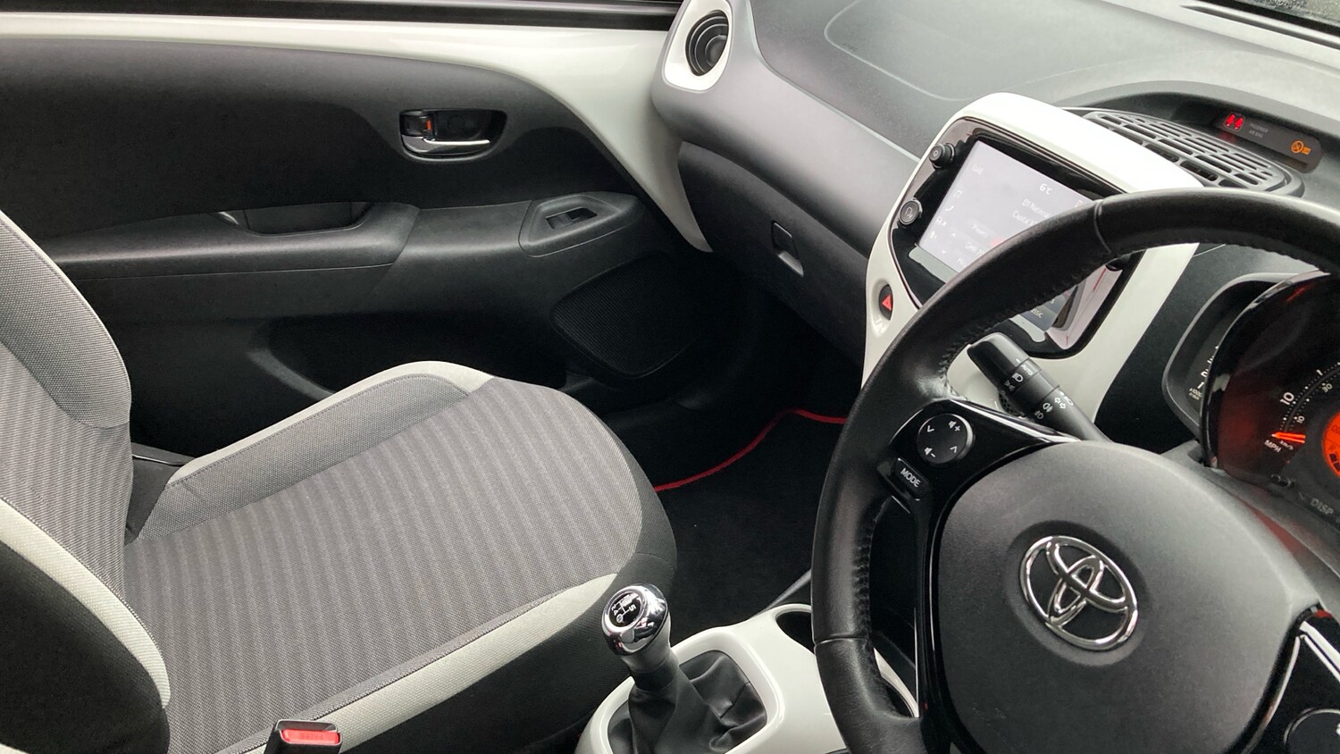 Used Toyota AYGO 2020 for sale - 77528534: Photo 14