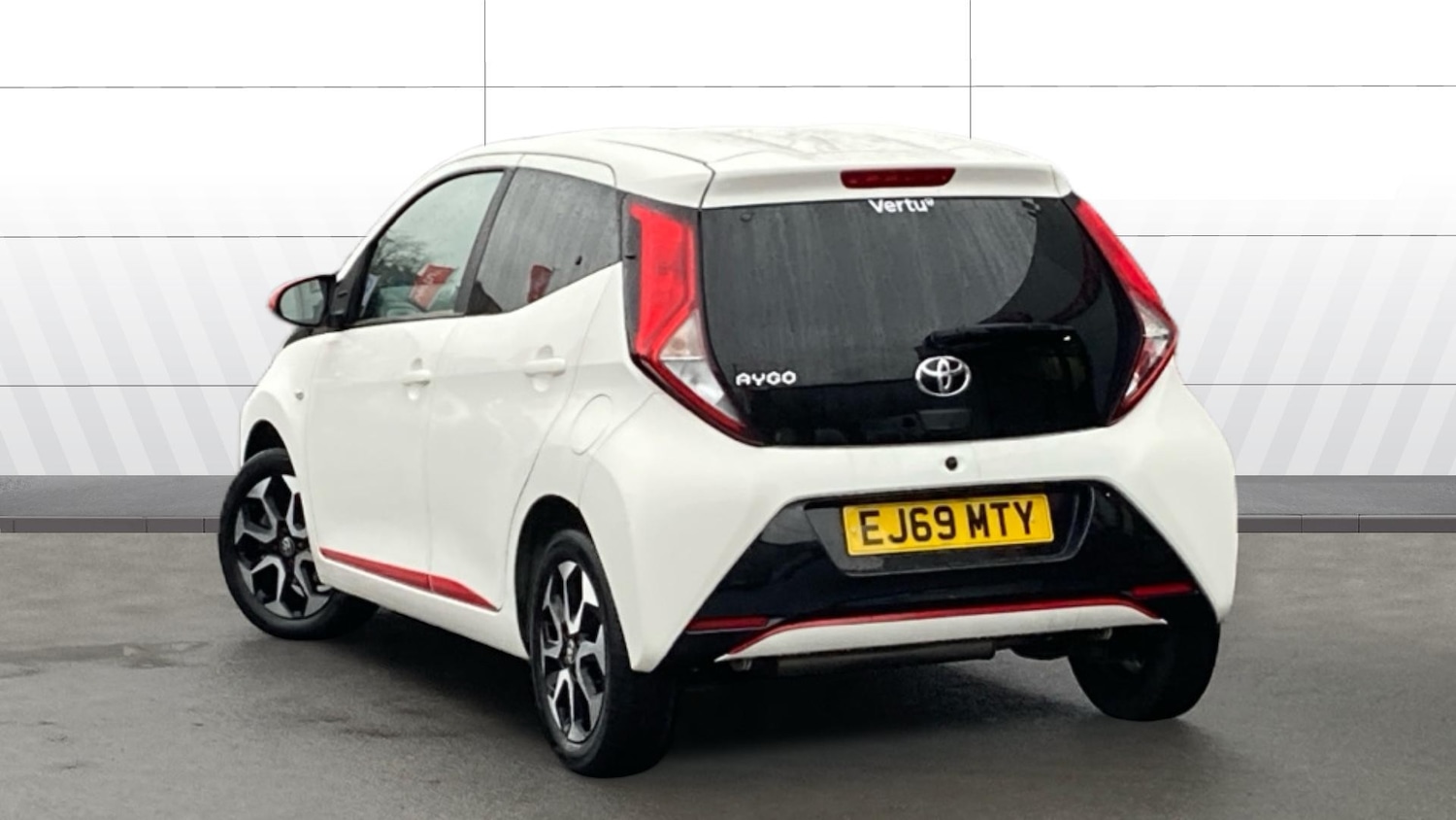 Used Toyota AYGO 2020 for sale - 77528534: Photo 2