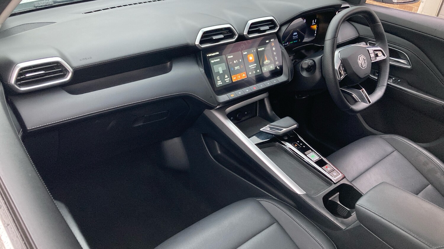 Used MG MG ZS 2024 for sale - 76616376: Photo 9