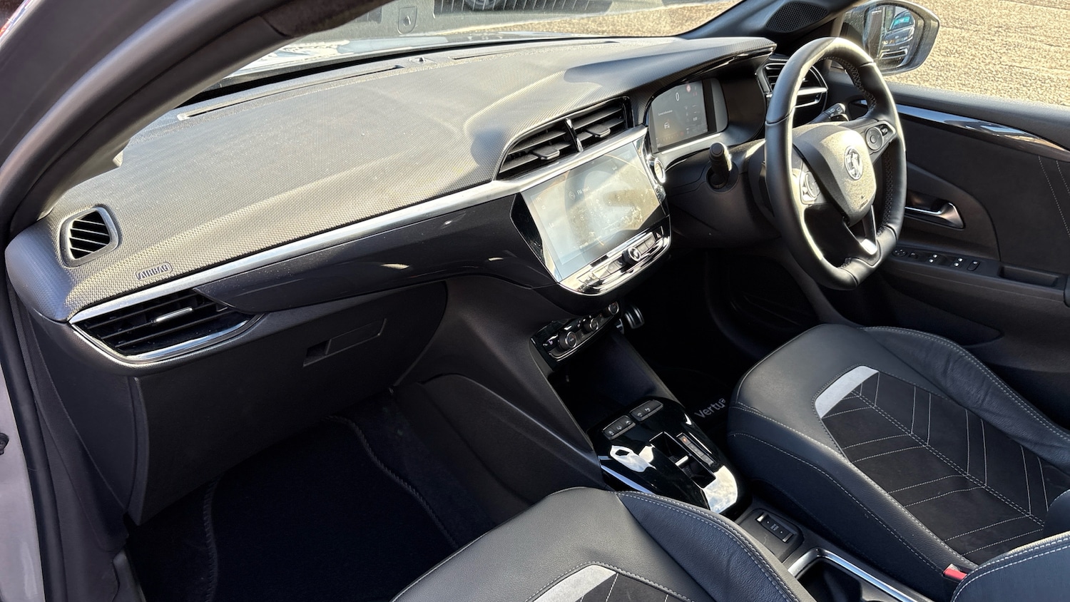 Used Vauxhall Corsa 2023 for sale - 76877804: Photo 9