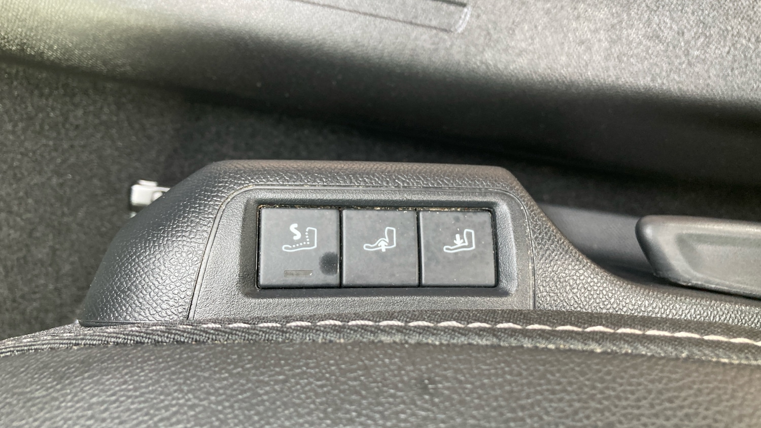 Used Vauxhall Mokka 2023 for sale - 78042600: Photo 30