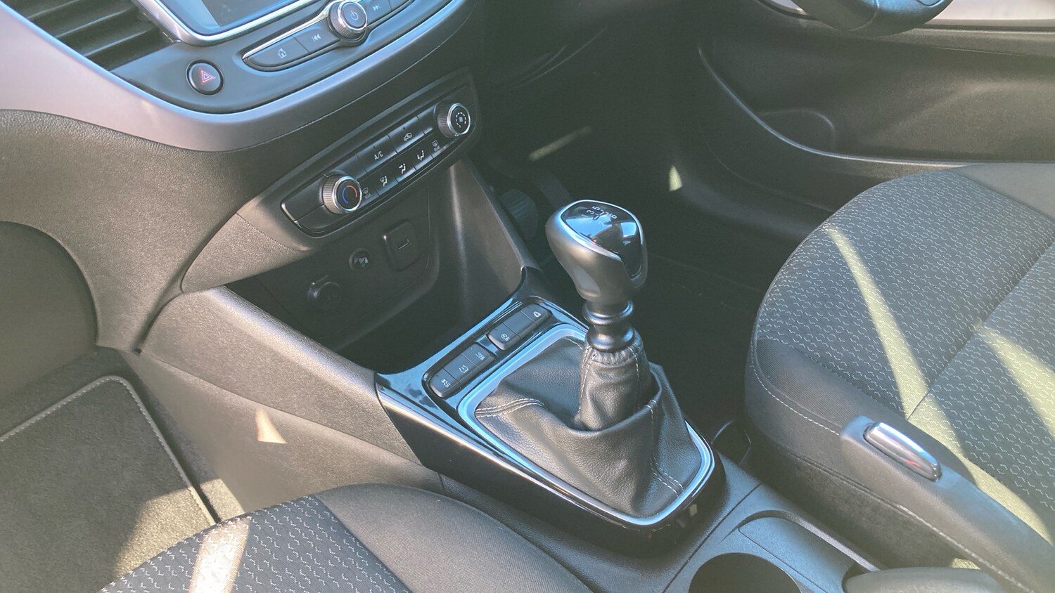 Used Vauxhall Crossland 2022 for sale - 77917148: Photo 13