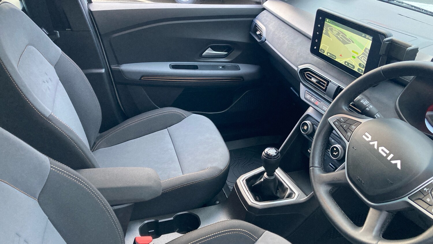 Used Dacia Sandero Stepway 2024 for sale - 76892872: Photo 14