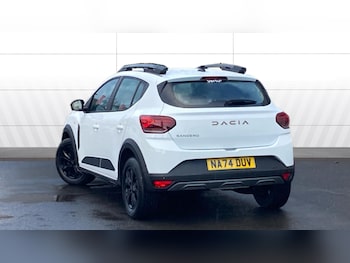Used Dacia Sandero Stepway 2024 for sale - 76892872: Photo