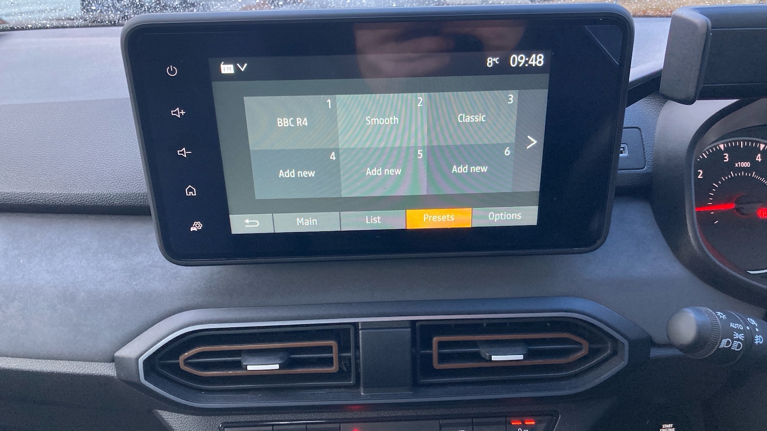 Used Dacia Sandero Stepway 2024 for sale - 76892872: Photo 32