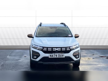 Used Dacia Sandero Stepway 2024 for sale - 76892872: Photo