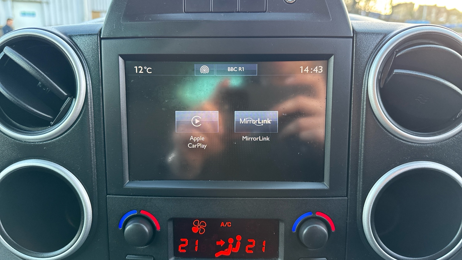 Used Peugeot Partner Tepee 2017 for sale - 76980773: Photo 23