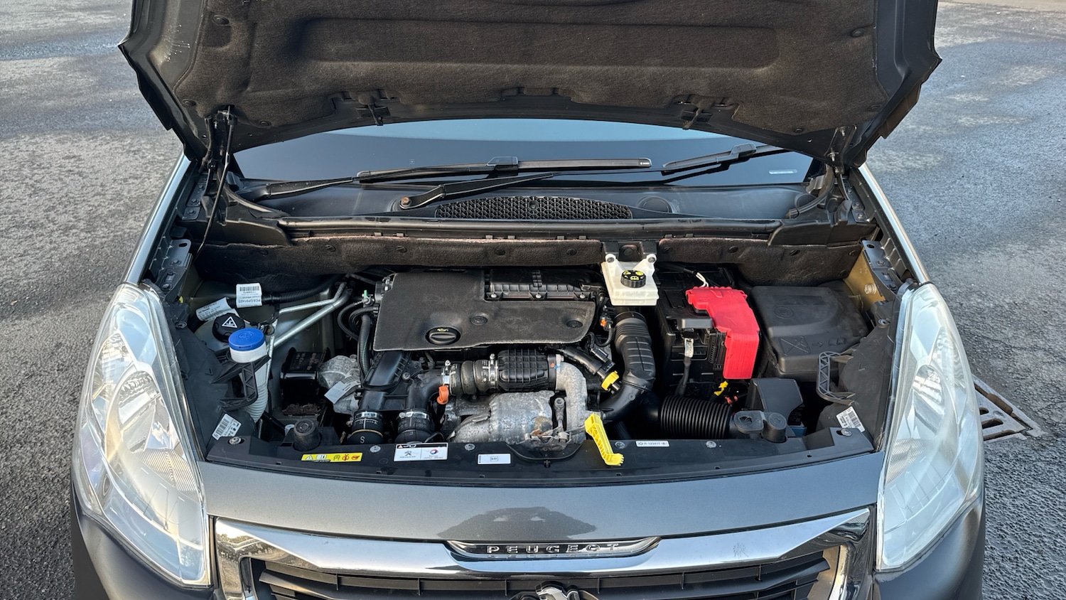 Used Peugeot Partner Tepee 2017 for sale - 76980773: Photo 8