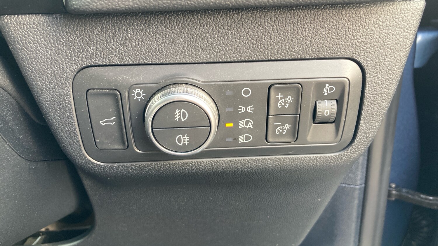 Used Ford Kuga 2021 for sale - 75985038: Photo 32