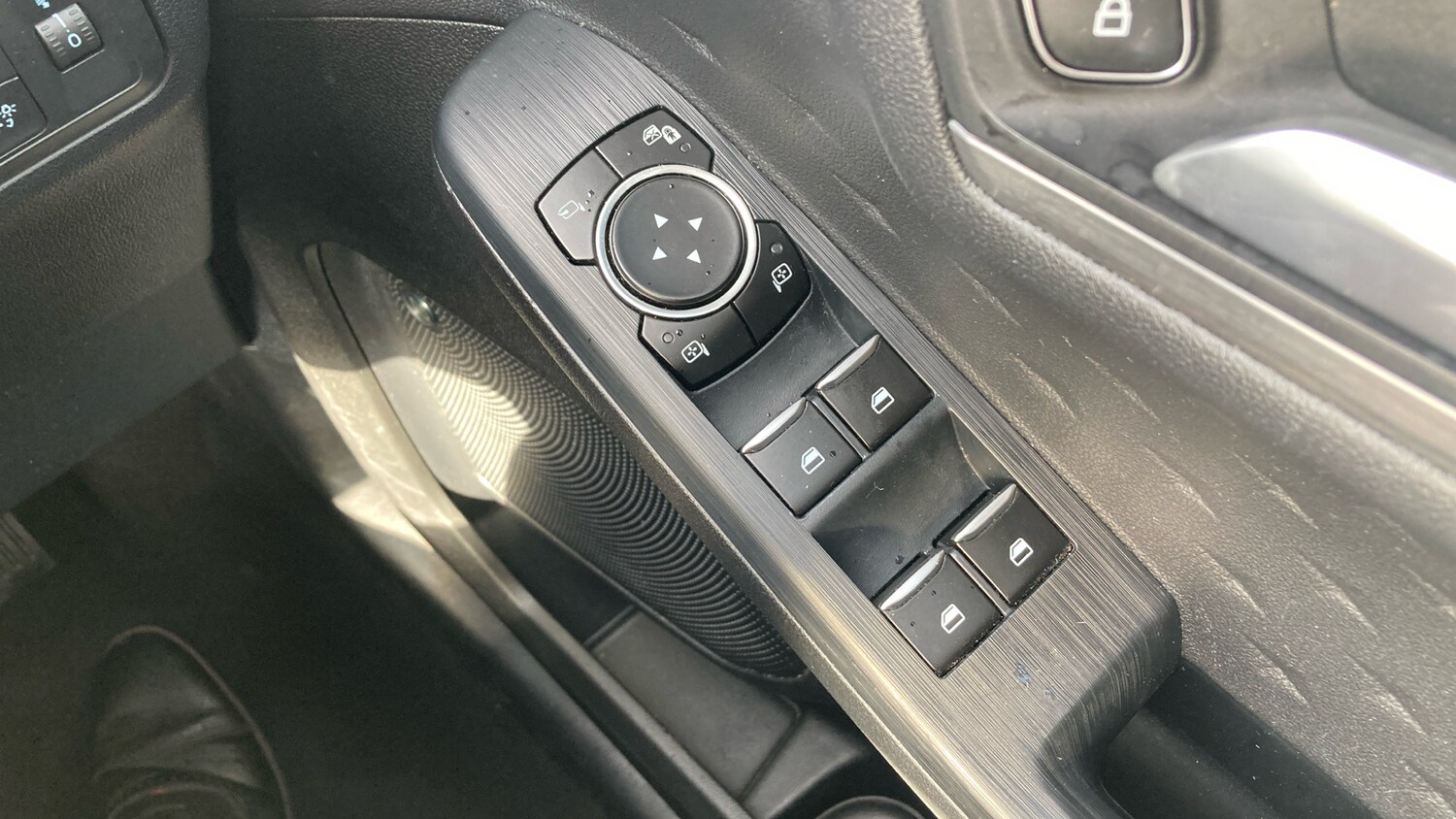 Used Ford Kuga 2021 for sale - 75985038: Photo 33